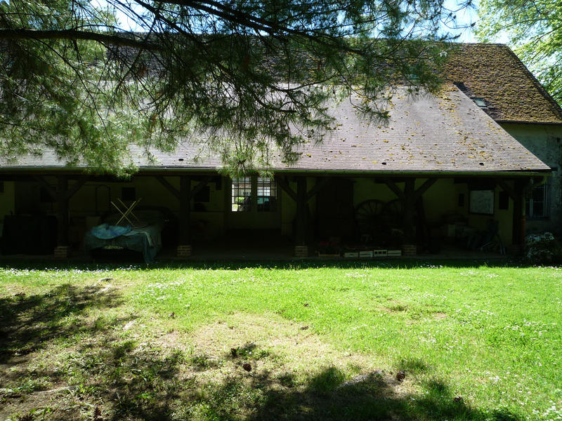 Propriété - 380 m² - 13 pièces