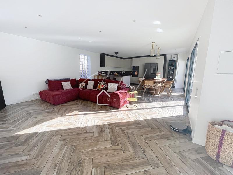 Maison - 148 m² - 5 pièces