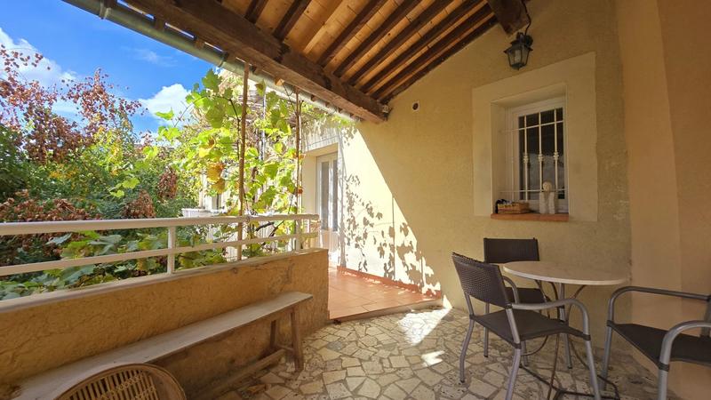 Maison de village - 197 m² - 8 pièces