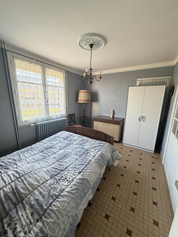 Maison - 96 m² - 5 pièces