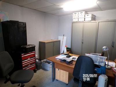 Parking / Garage - 290 m²