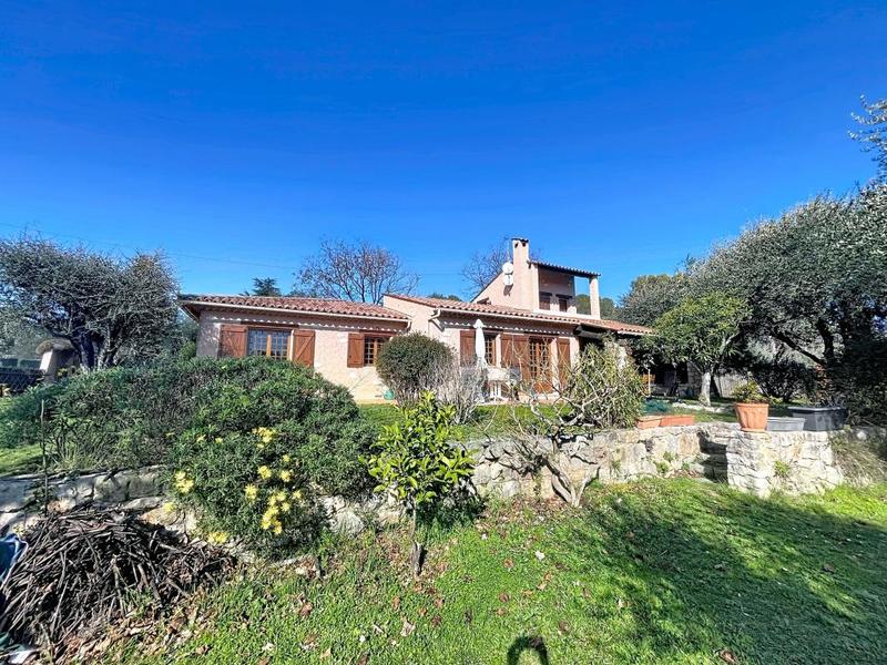 Maison - 131 m² - 4 pièces