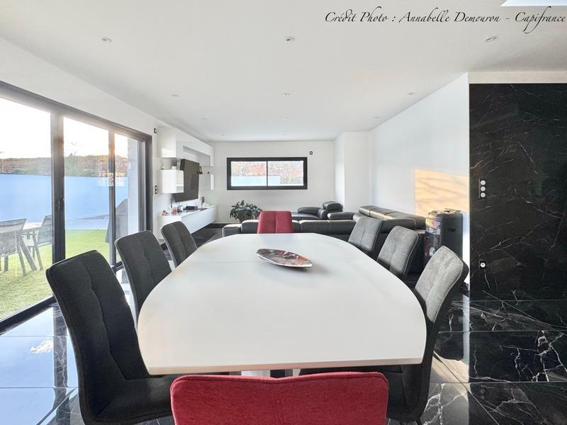 Maison d'architecte - 200 m² - 7 pièces