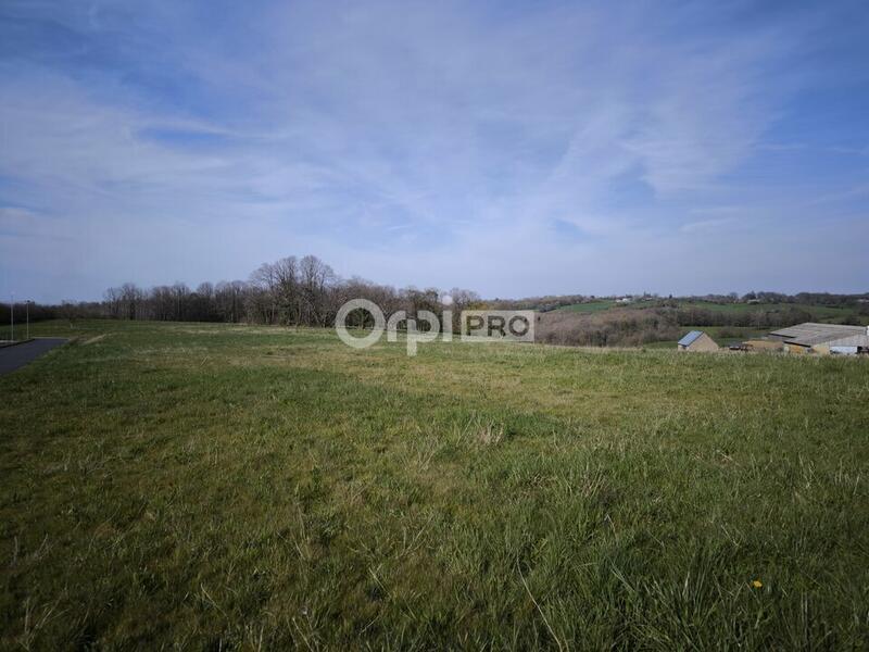 Terrain constructible - 19 943 m²