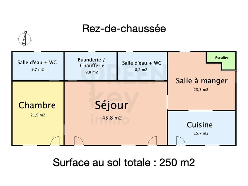 Maison - 250 m² - 6 pièces
