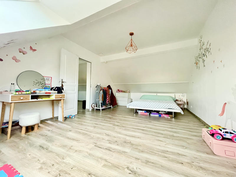 Maison - 125 m² - 7 pièces