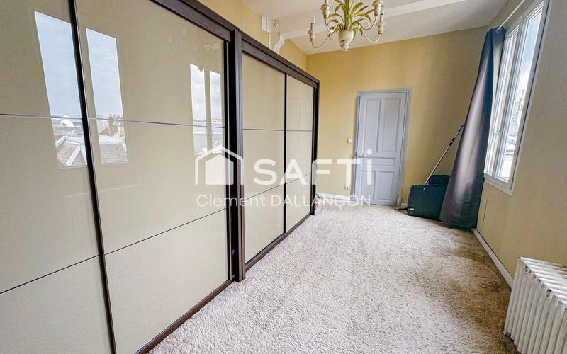 Appartement - 321 m² - 8 pièces