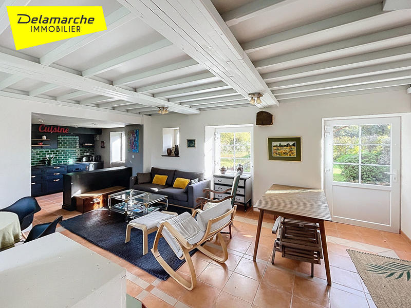 Maison - 224 m² - 7 pièces