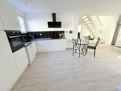 Appartement - 86 m² - 4 pièces