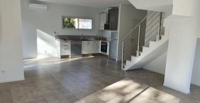 Maison - 89 m² - 4 pièces