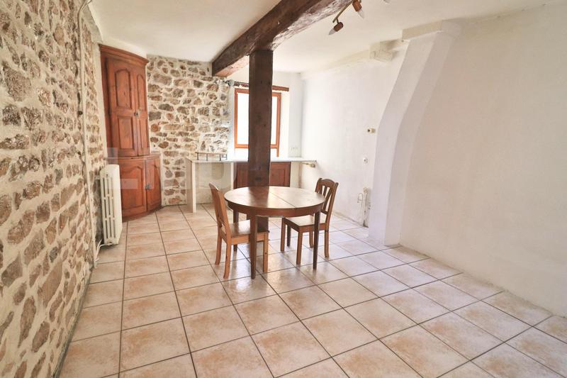 Maison de village - 70 m² - 3 pièces