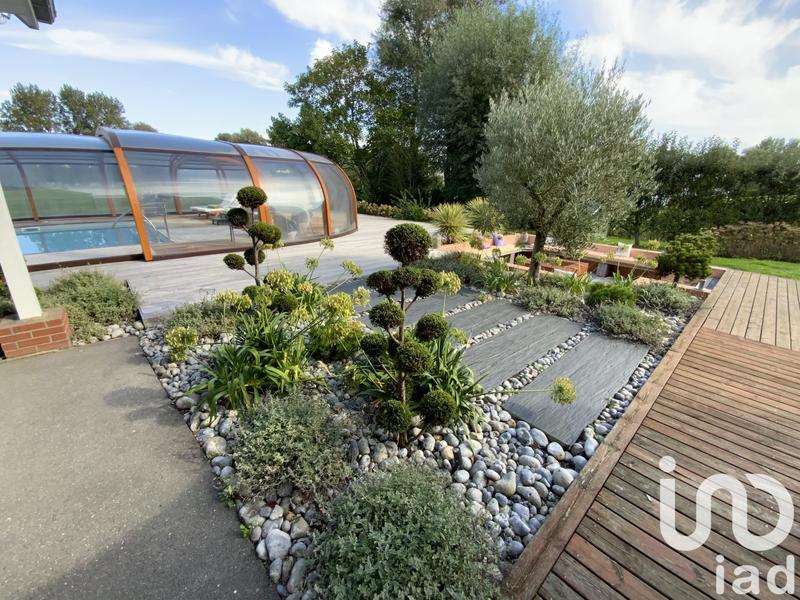 Maison - 362 m² - 9 pièces