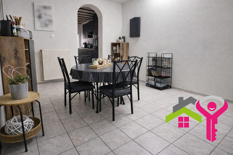 Maison - 85 m² - 4 pièces