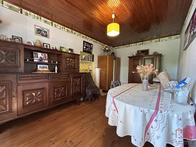 Maison - 91 m² - 4 pièces