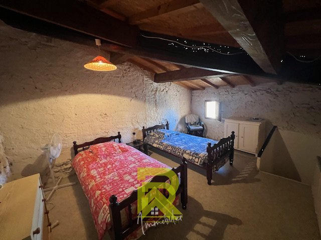 Maison de village - 94 m² - 6 pièces