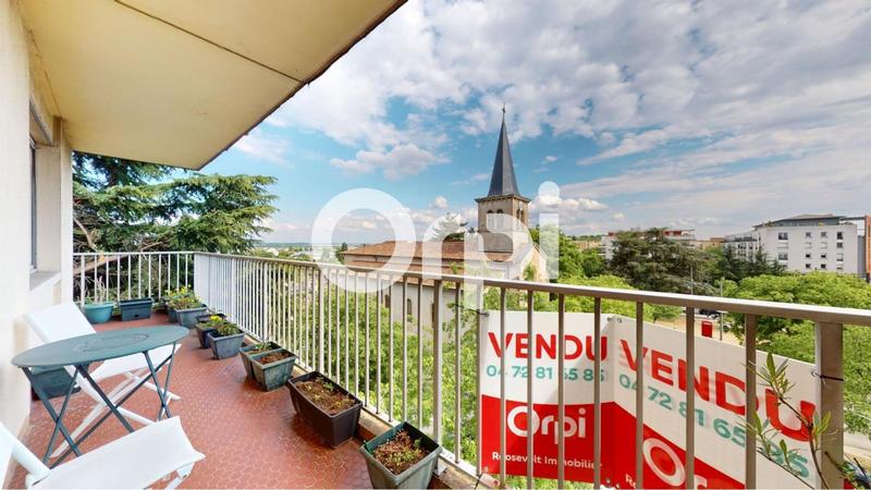 Appartement - 84 m² - 4 pièces