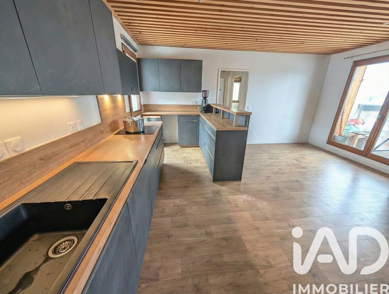 Appartement - 79 m² - 4 pièces