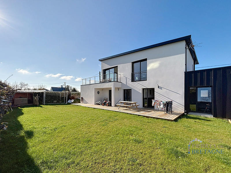 Maison - 164 m² - 7 pièces