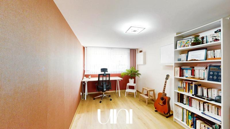 Maison - 95 m² - 5 pièces