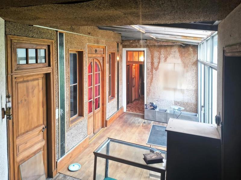 Maison - 177 m² - 8 pièces