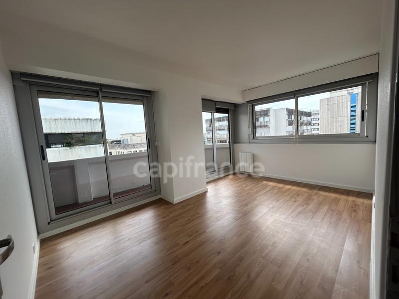 Appartement - 107 m² - 4 pièces