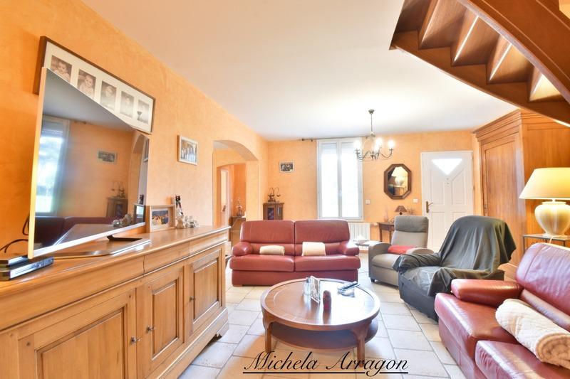 Maison - 188 m² - 9 pièces