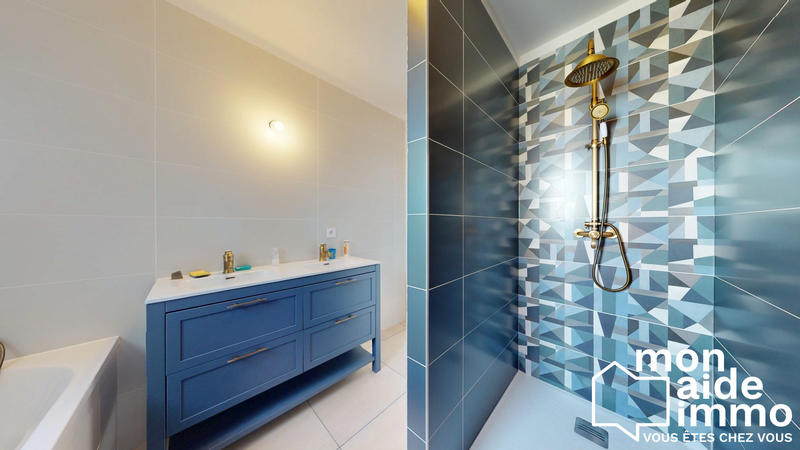 Maison - 125 m² - 6 pièces