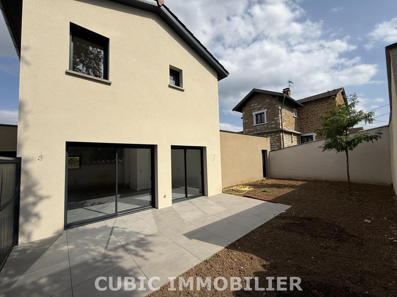 Villa - 101 m² - 4 pièces