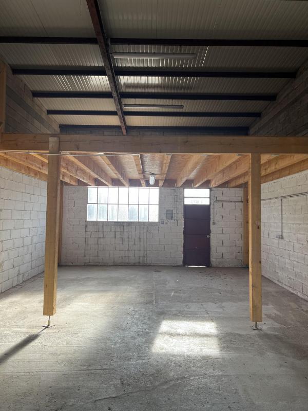 Local commercial - 94 m²