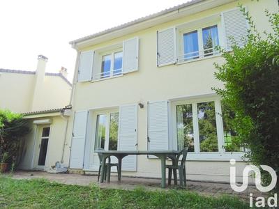 Maison - 97 m² - 5 pièces