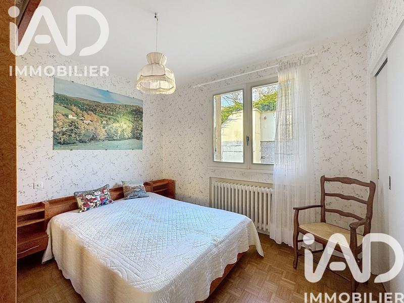 Maison - 93 m² - 4 pièces