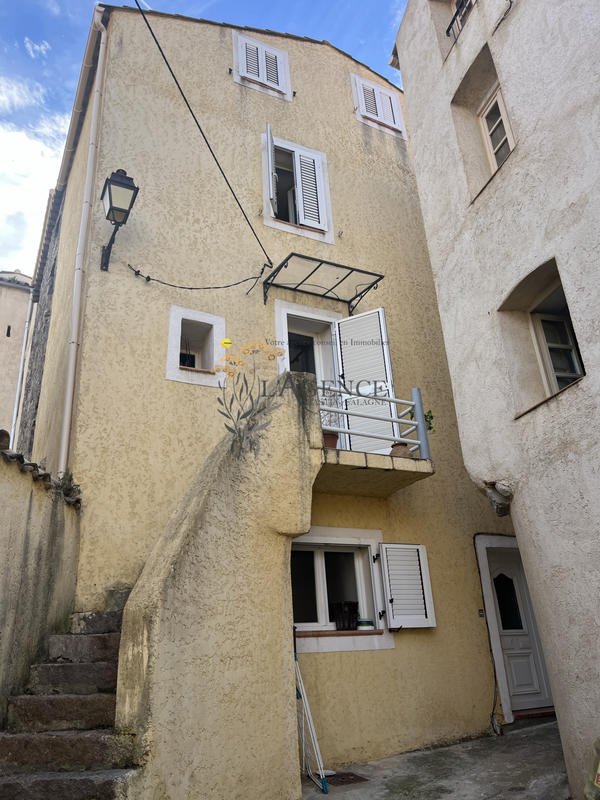 Maison - 70 m² - 3 pièces