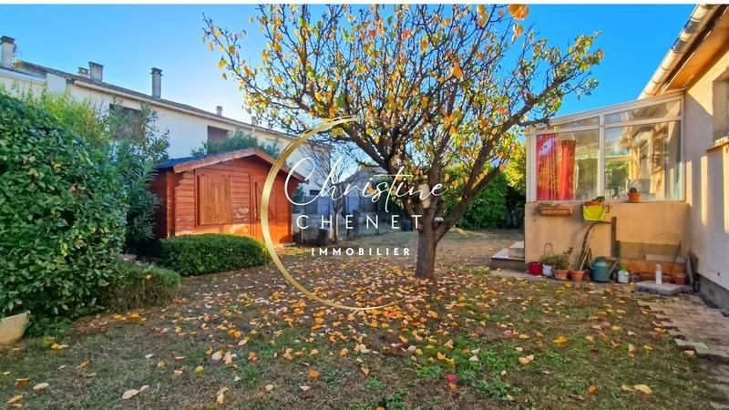 Maison - 80 m² - 5 pièces