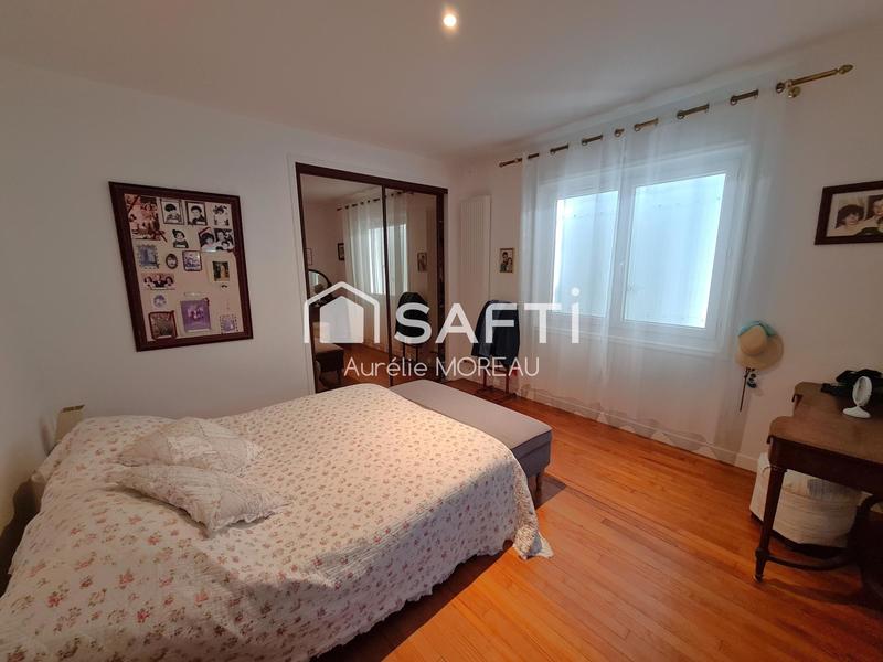 Maison - 140 m² - 5 pièces