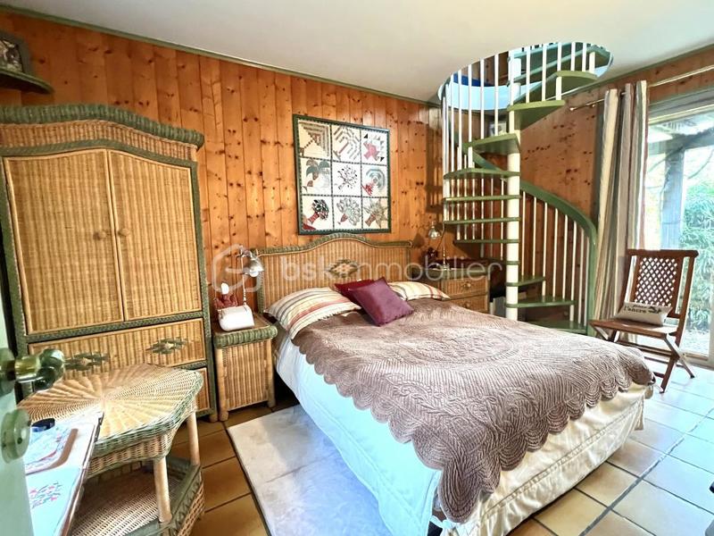 Maison d'architecte - 200 m² - 7 pièces