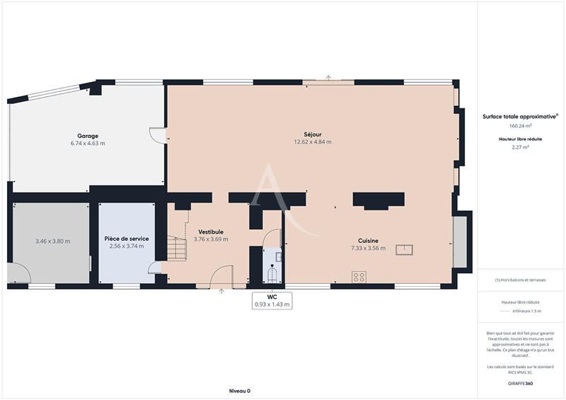 Maison - 236 m² - 8 pièces