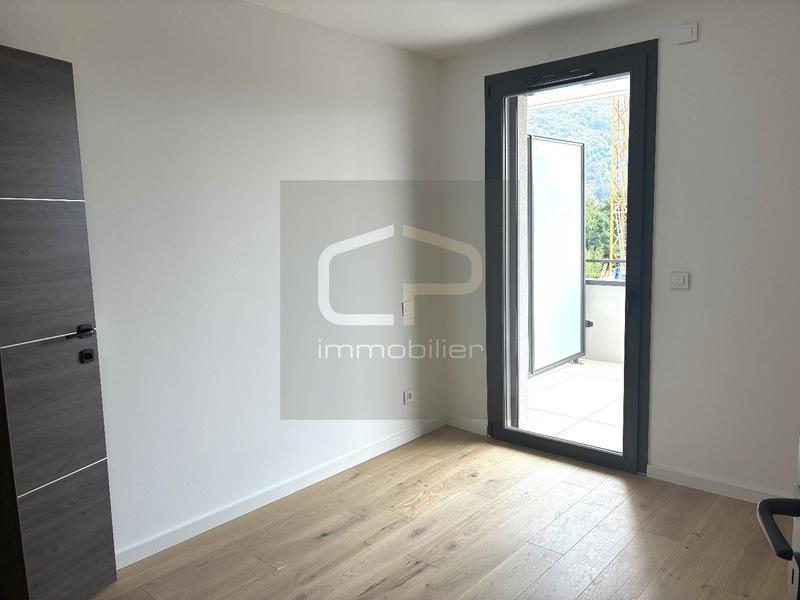 Appartement - 89 m² - 4 pièces