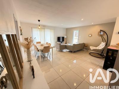 Maison - 116 m² - 4 pièces