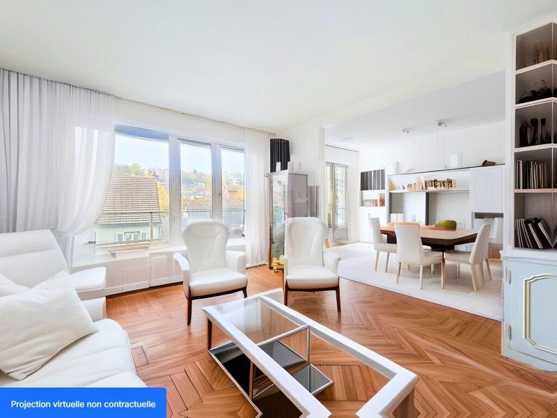 Appartement - 98 m² - 5 pièces