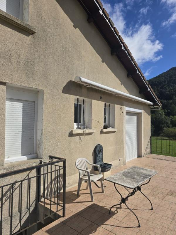 Maison - 97 m² - 6 pièces