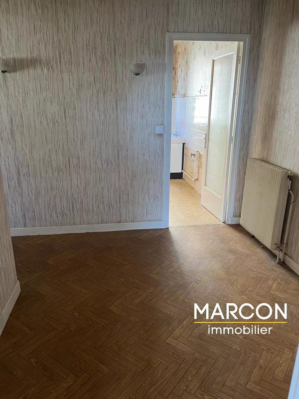Maison - 95 m² - 4 pièces