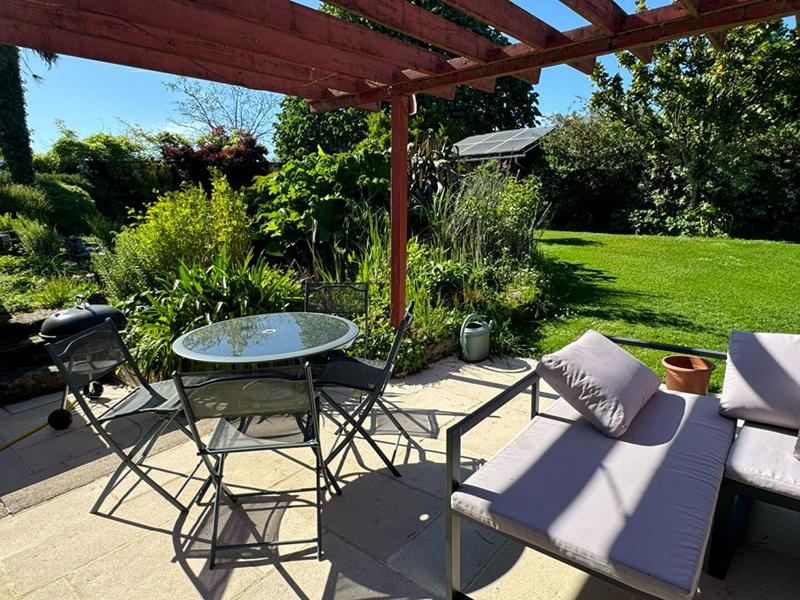 Demeure - 190 m² - 6 pièces