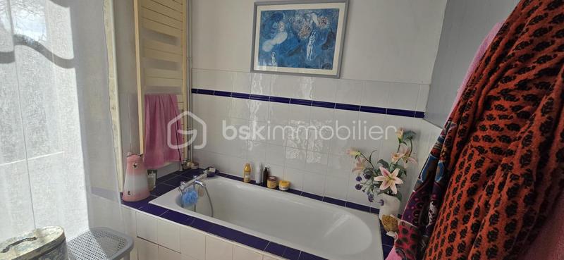 Demeure - 268 m² - 8 pièces