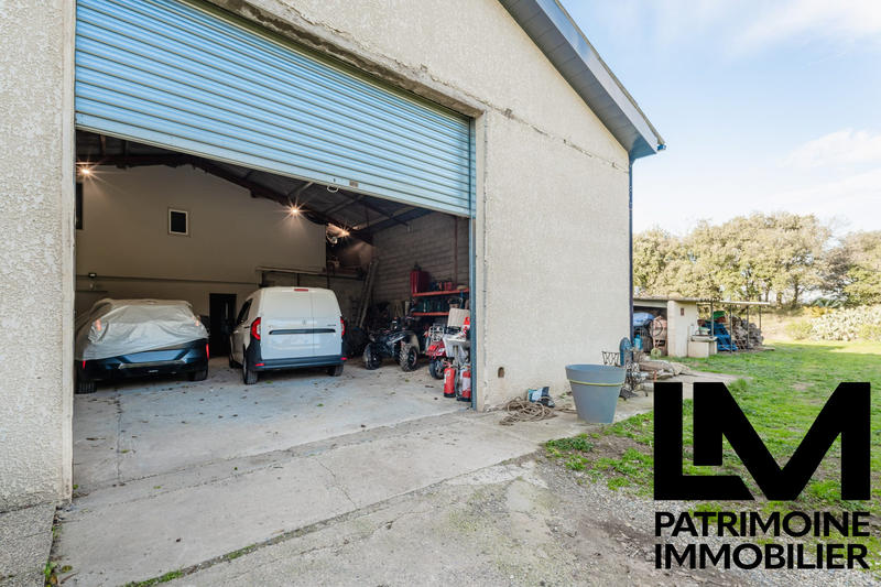 Villa - 335 m² - 7 pièces