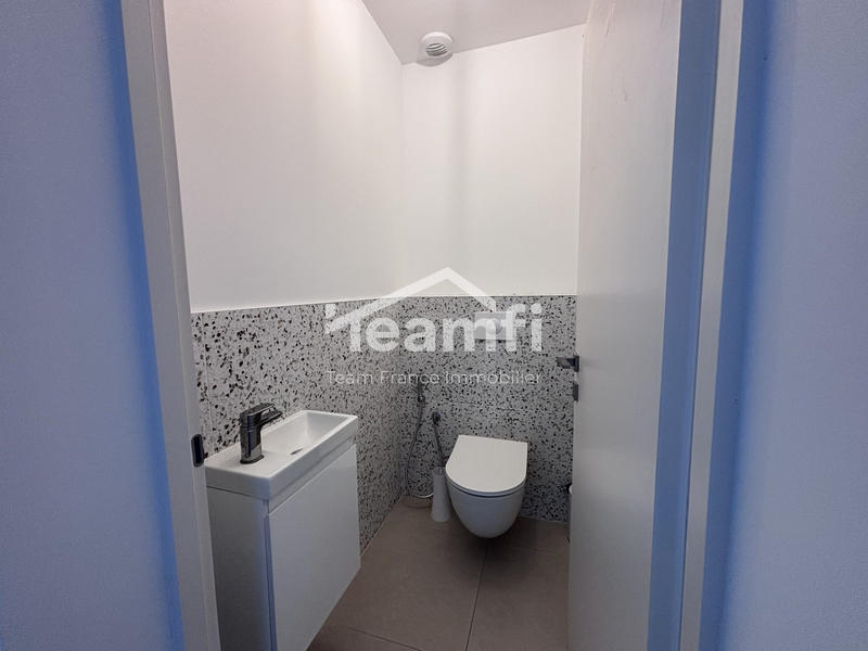 Maison contemporaine - 146 m² - 5 pièces