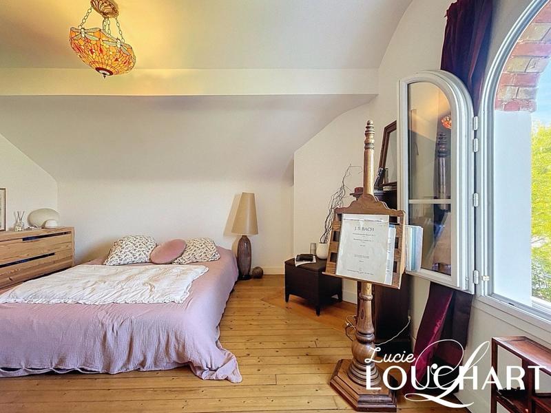 Maison - 155 m² - 6 pièces