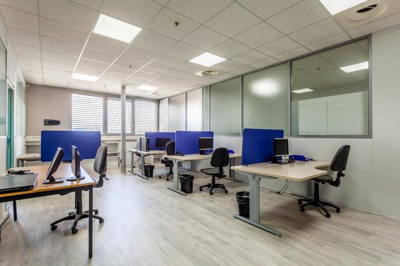Bureau - 85 m²