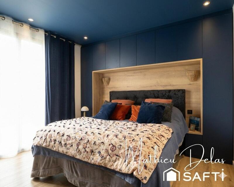 Villa - 293 m² - 6 pièces