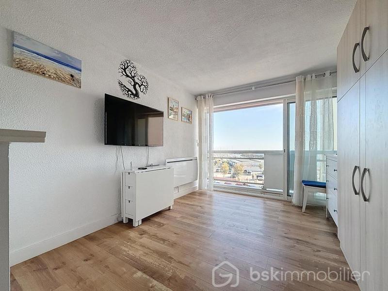 Studio - 25 m² - 1 pièce