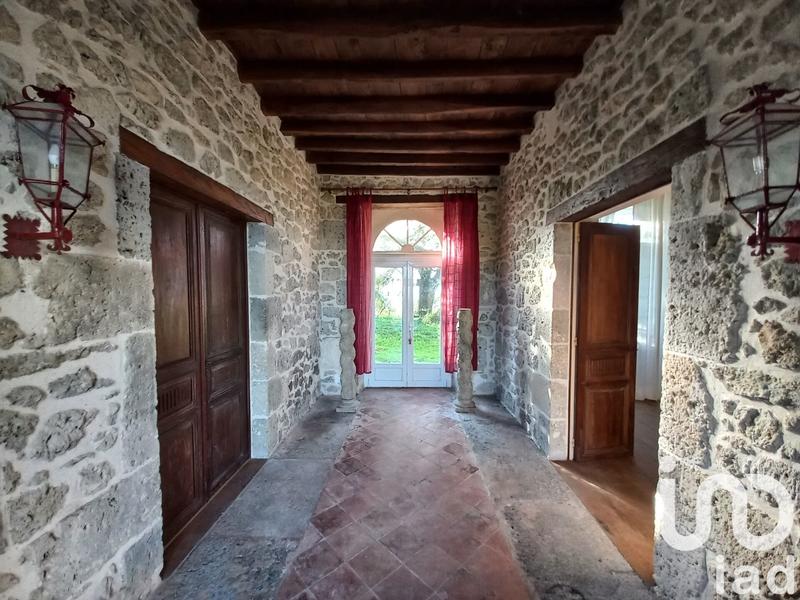 Maison - 344 m² - 10 pièces